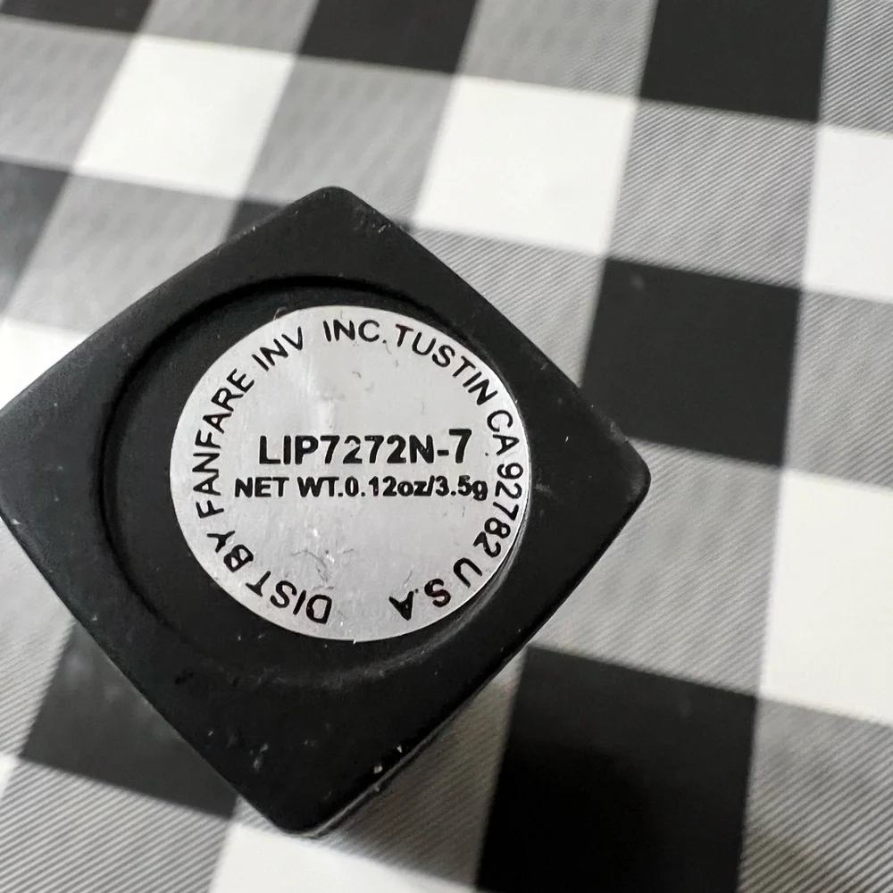 Amuse Matte Lips‎ LIP 7272N-7 Lipstick 0.12oz/3.5g NEW